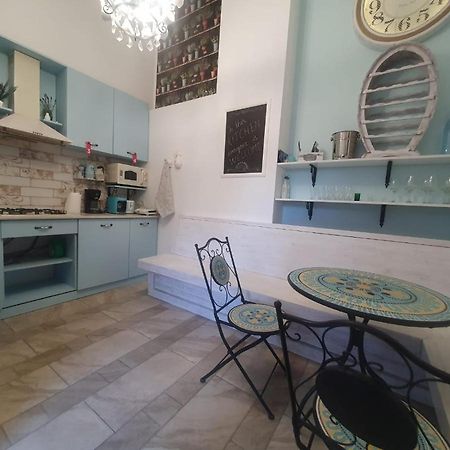 Solaria House Hotel Констанца Екстериор снимка